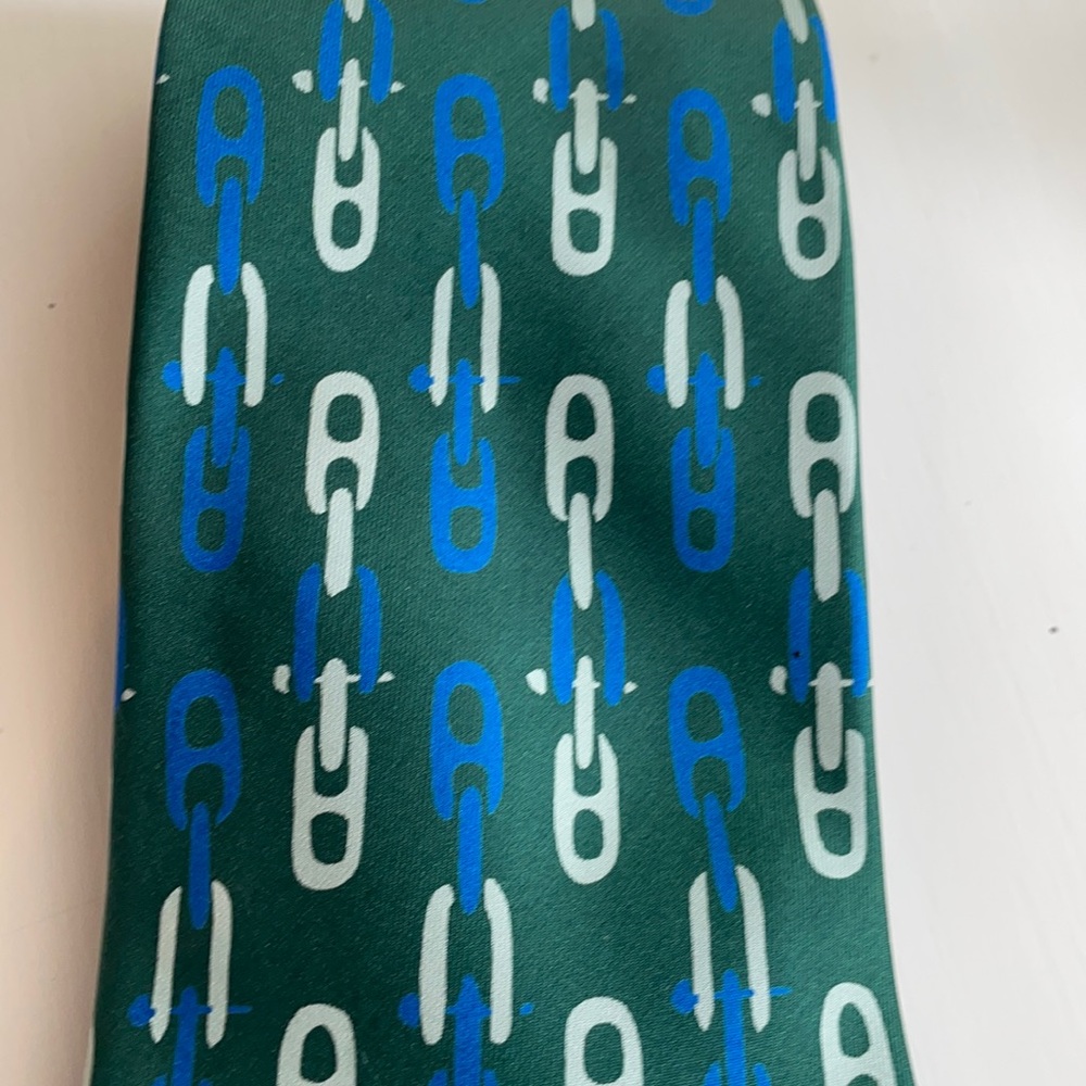 Authentic Gucci Silk Tie